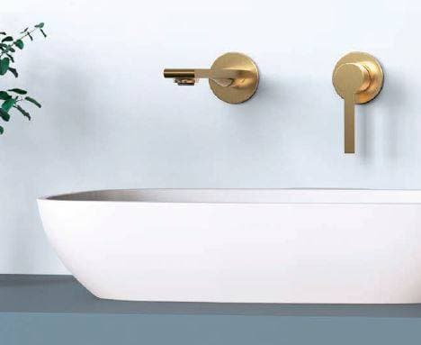 Materiaux durables et finitions soignees - Salle de bain sur mesure Aigues-Mortes